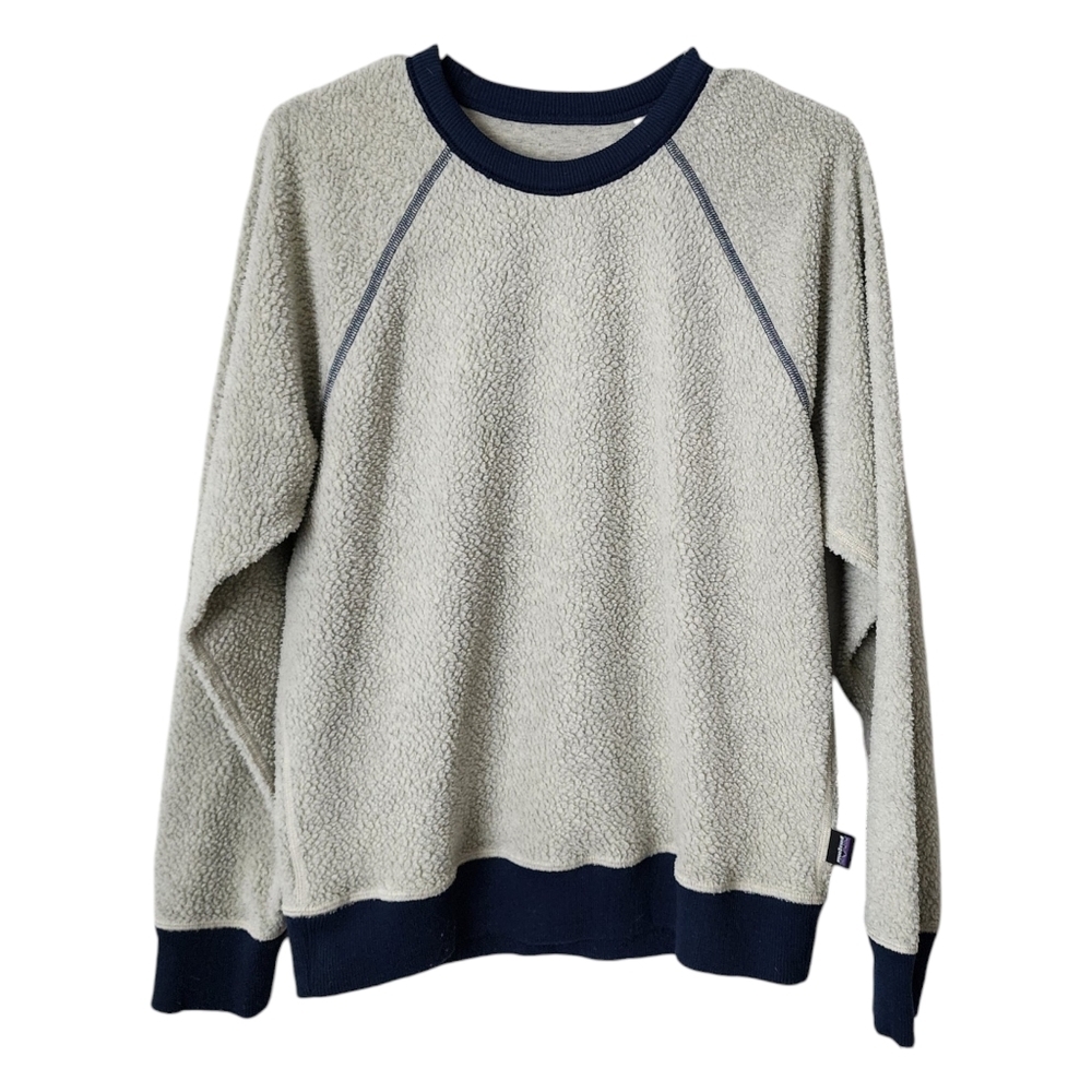 PATAGONIA Reversible Shearling Crew in oatmeal/navy style‎ 26130